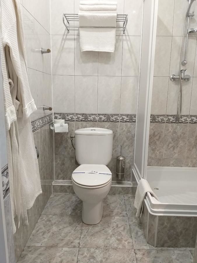 Отель Hotel Mon Senior Бердянск-5