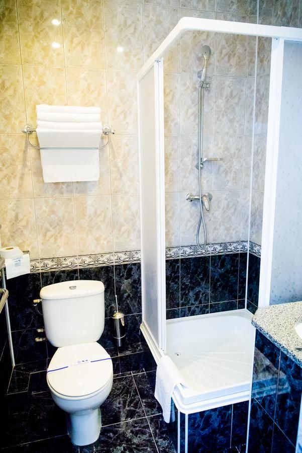 Отель Hotel Mon Senior Бердянск-31