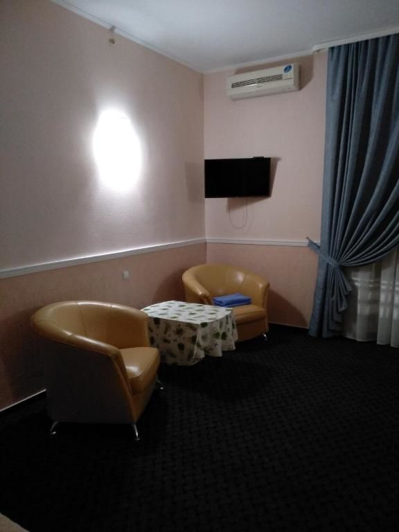 Отель Hotel Mon Senior Бердянск