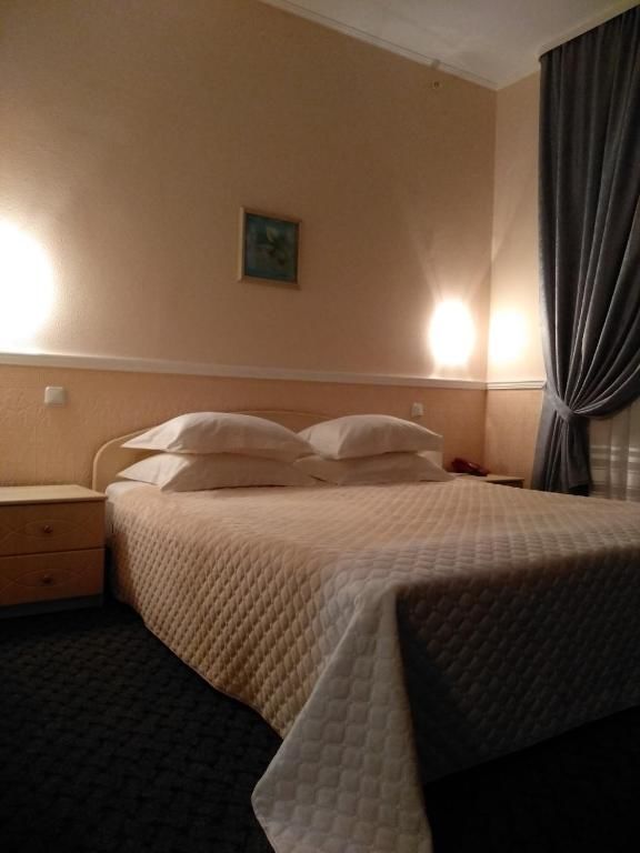 Отель Hotel Mon Senior Бердянск