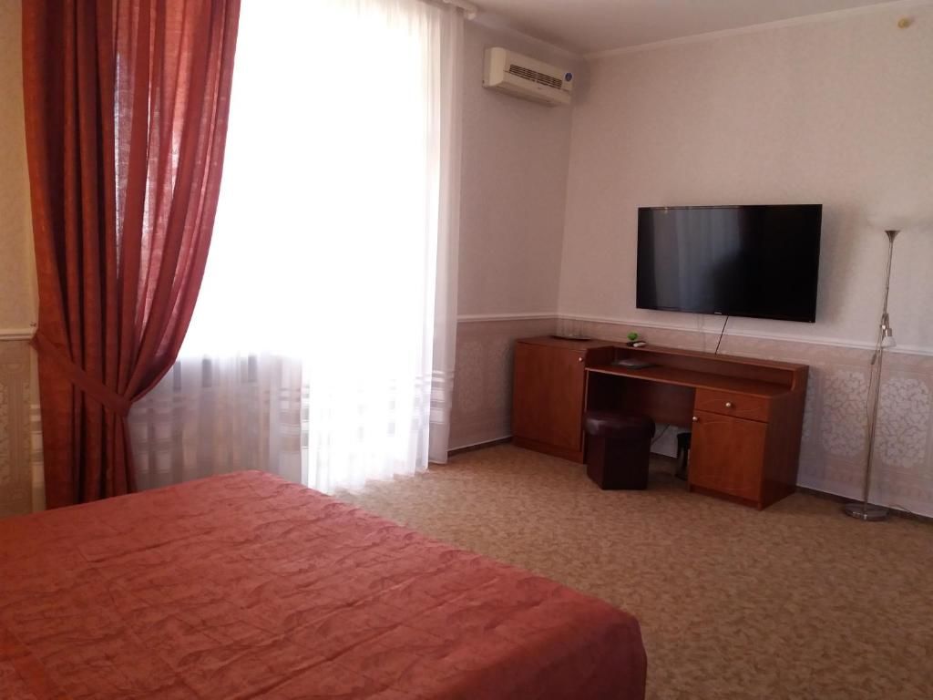 Отель Hotel Mon Senior Бердянск