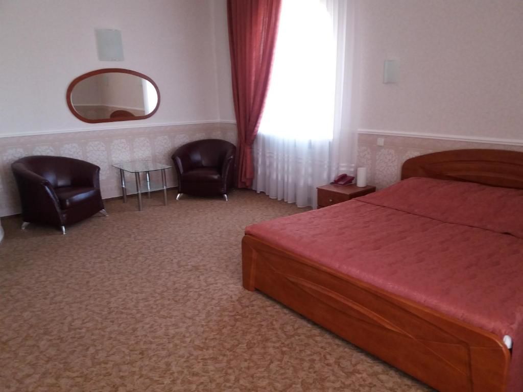 Отель Hotel Mon Senior Бердянск