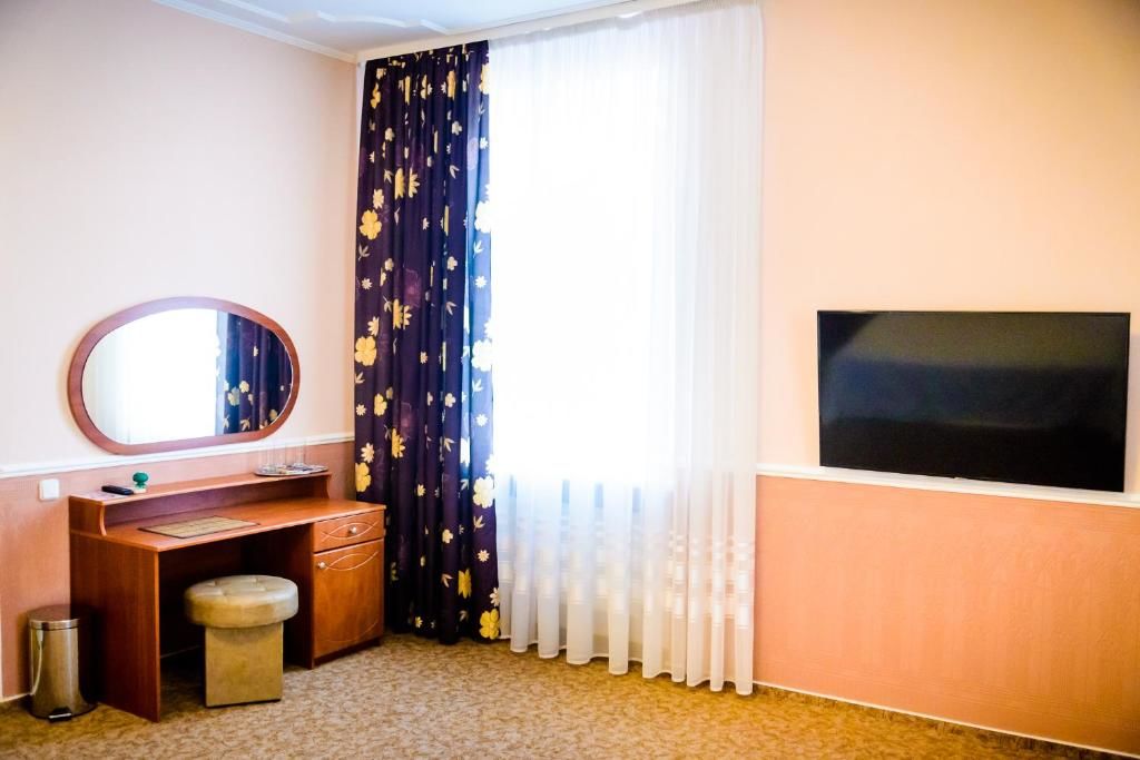 Отель Hotel Mon Senior Бердянск