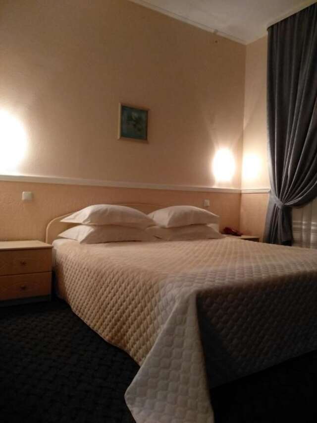 Отель Hotel Mon Senior Бердянск-53